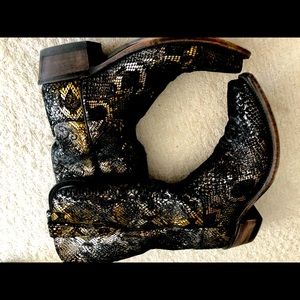Stunning and unique animal print western boot